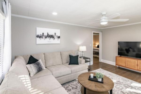 Stylish & Comfy 5 Location Private Backyard Updated Close to Downtown Walkable